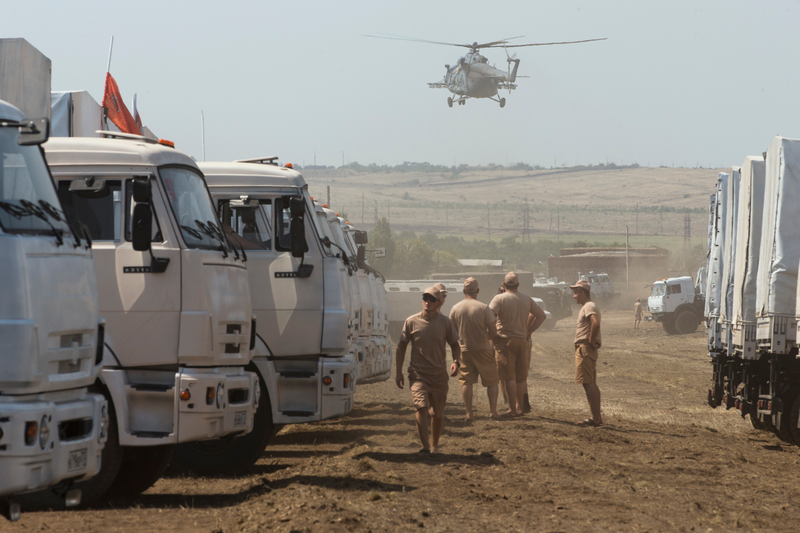 Illustration for article titled Russia's Massive Mystery Convoy & A Phantom Battle Inside Ukraine